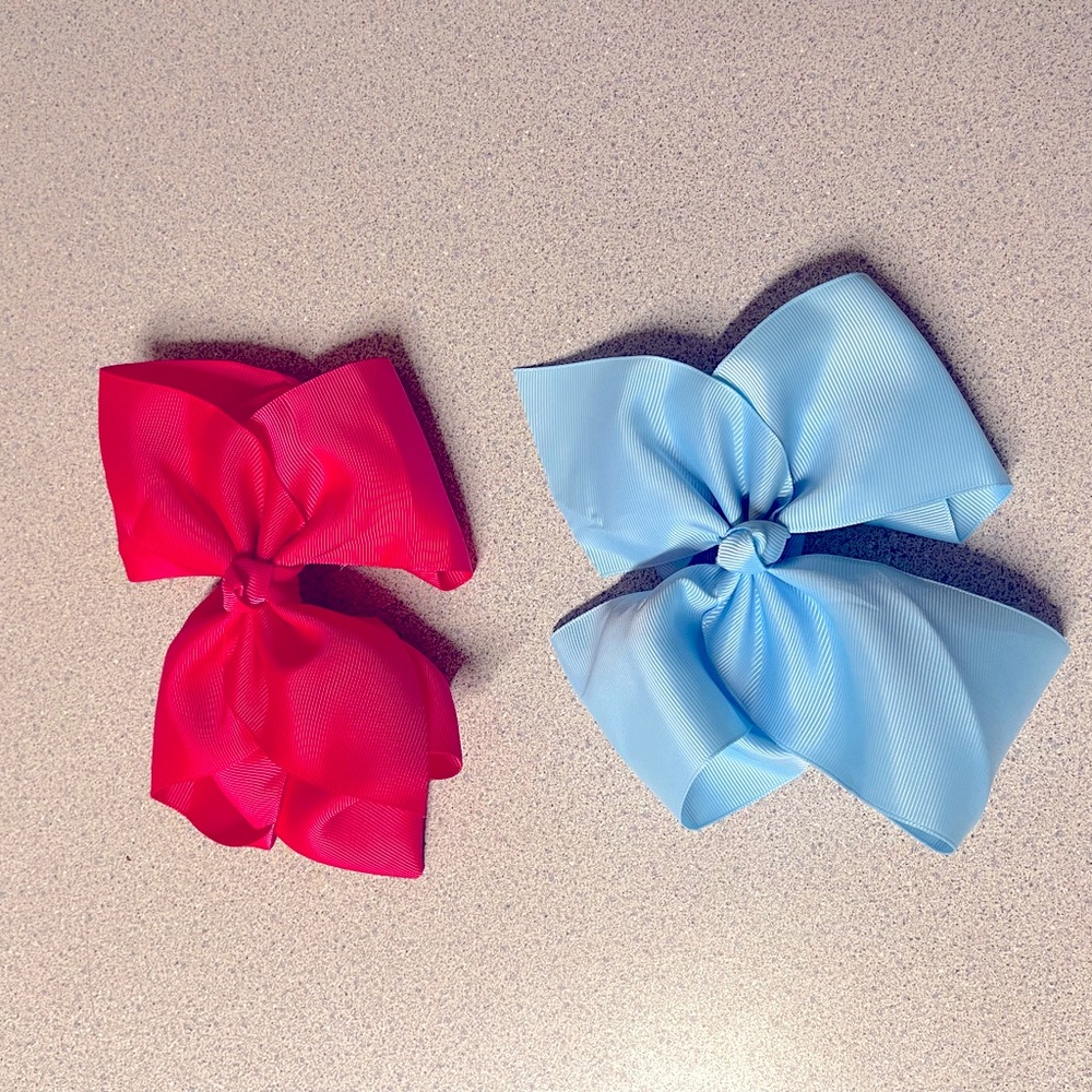 Two large bows (set)